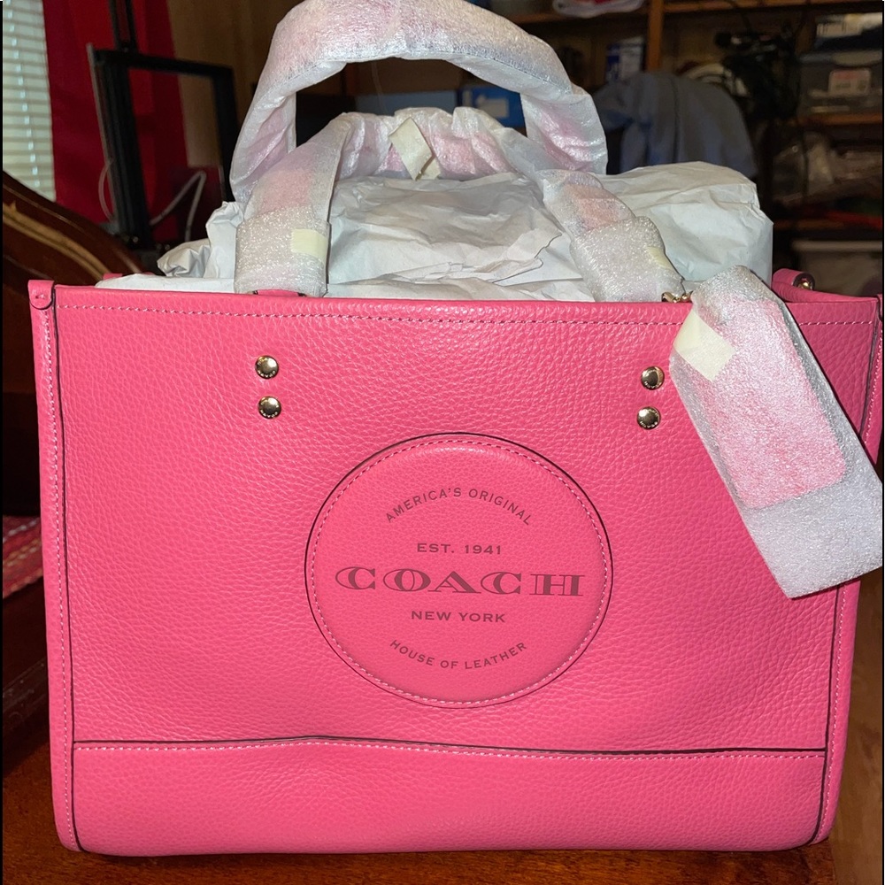 Coach Dempsey Carryall